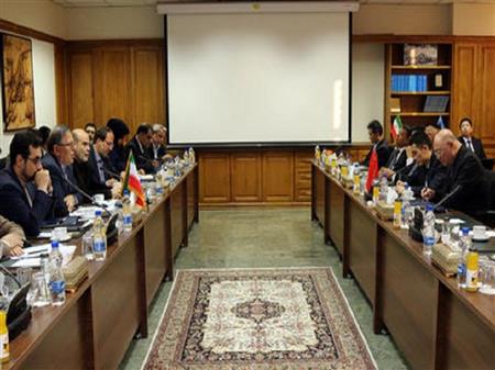 بهبود بستر همکاری‌ های بانکی ایران و چین
