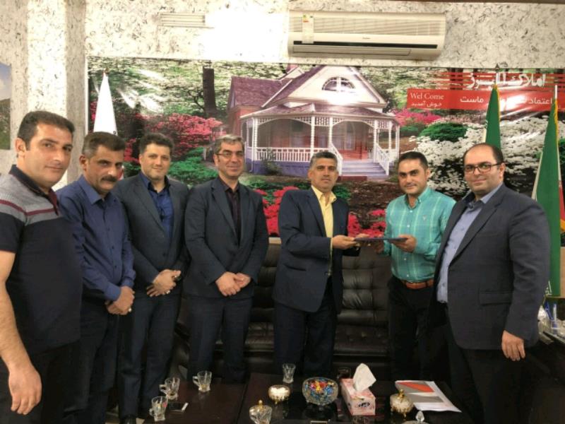 تقدیر از پذیرندگان برتر پایانه فروشگاهی بانک مسکن استان مازندران پایگاه خبری بانک مسکن