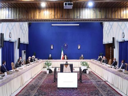 توافق سران قوا برای صرفه‌جویی حداکثری در هزینه‌ها و مخارج دستگاه‌ها، شرکت‌ها و هیأت امناها / بودجه ۱۴۰۱ با لحاظ درآمدهای واقعی و بدون کسری تدوین شود