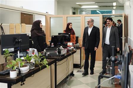 بازدید مدیرعامل بانک مسکن از ساختمان فردوسی (گزارش تصویری)