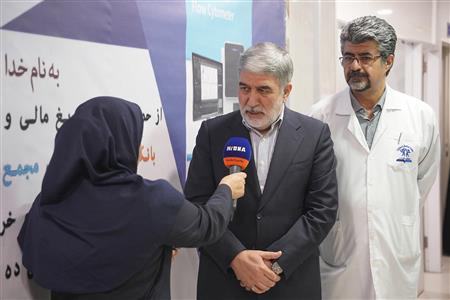 امکان تشخیص و درمان کودکان سرطانی با استفاده از دستگاه های اهدایی بانک مسکن(گزارش تصویری)
