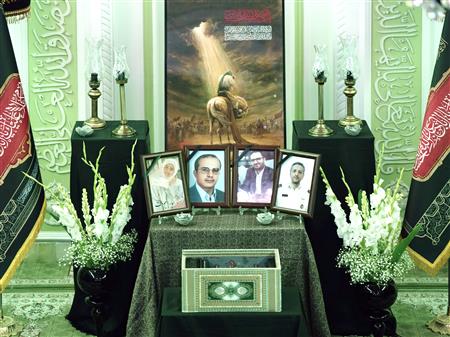 گرامیداشت شهدای خانواده بانک مسکن در جنگ تحمیلی ۱۲ روزه (گزارش تصویری)