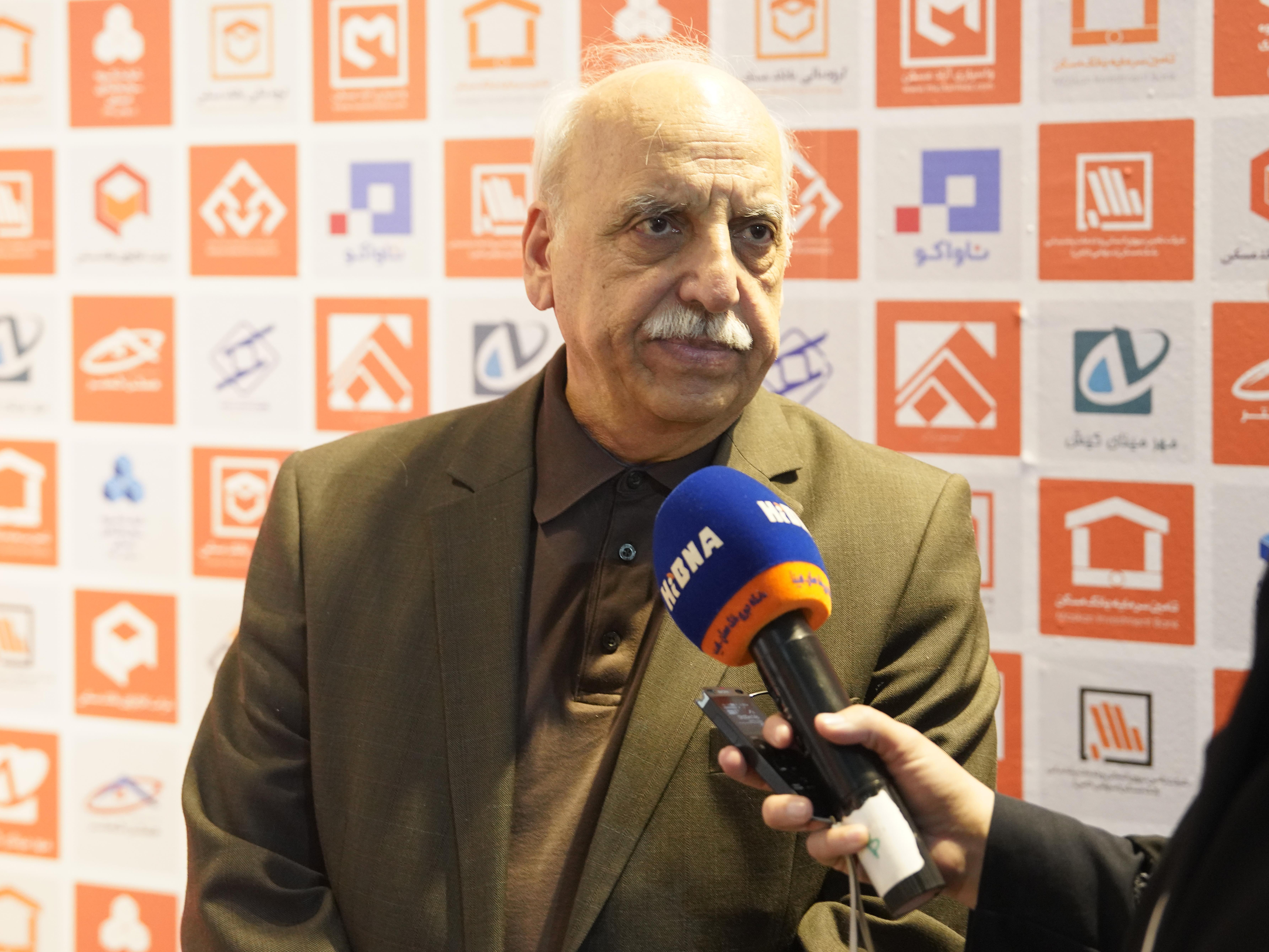 عبده‌ تبریزی: ضرورت تقویت منابع بانک مسکن برای توسعه بخش مسکن کشور/ خانه‌دار شدن میلیون‌ها ایرانی با تسهیلات این بانک