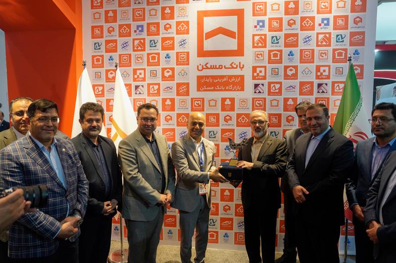 حضور هدفمند و پرقدرت بانک مسکن در نمایشگاه کیش اینوکس۲۰۲۵(چند رسانه ای)