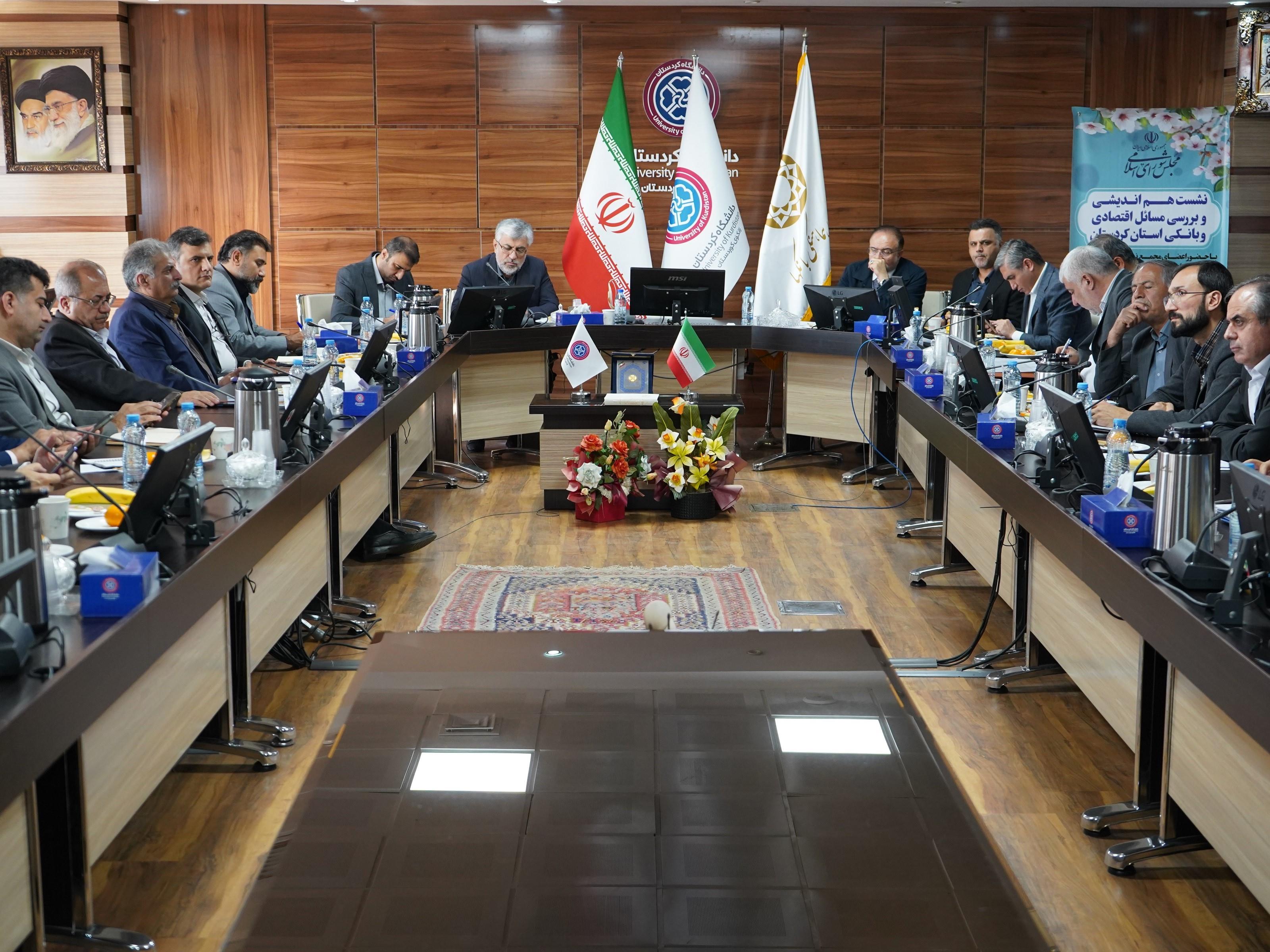 تامین مالی 27 هزار میلیارد ریالی نهضت ملی کردستان/ ضرورت تقویت منابع بانک مسکن به منظور ایفای نقش موثر در طرح نهضت ملی