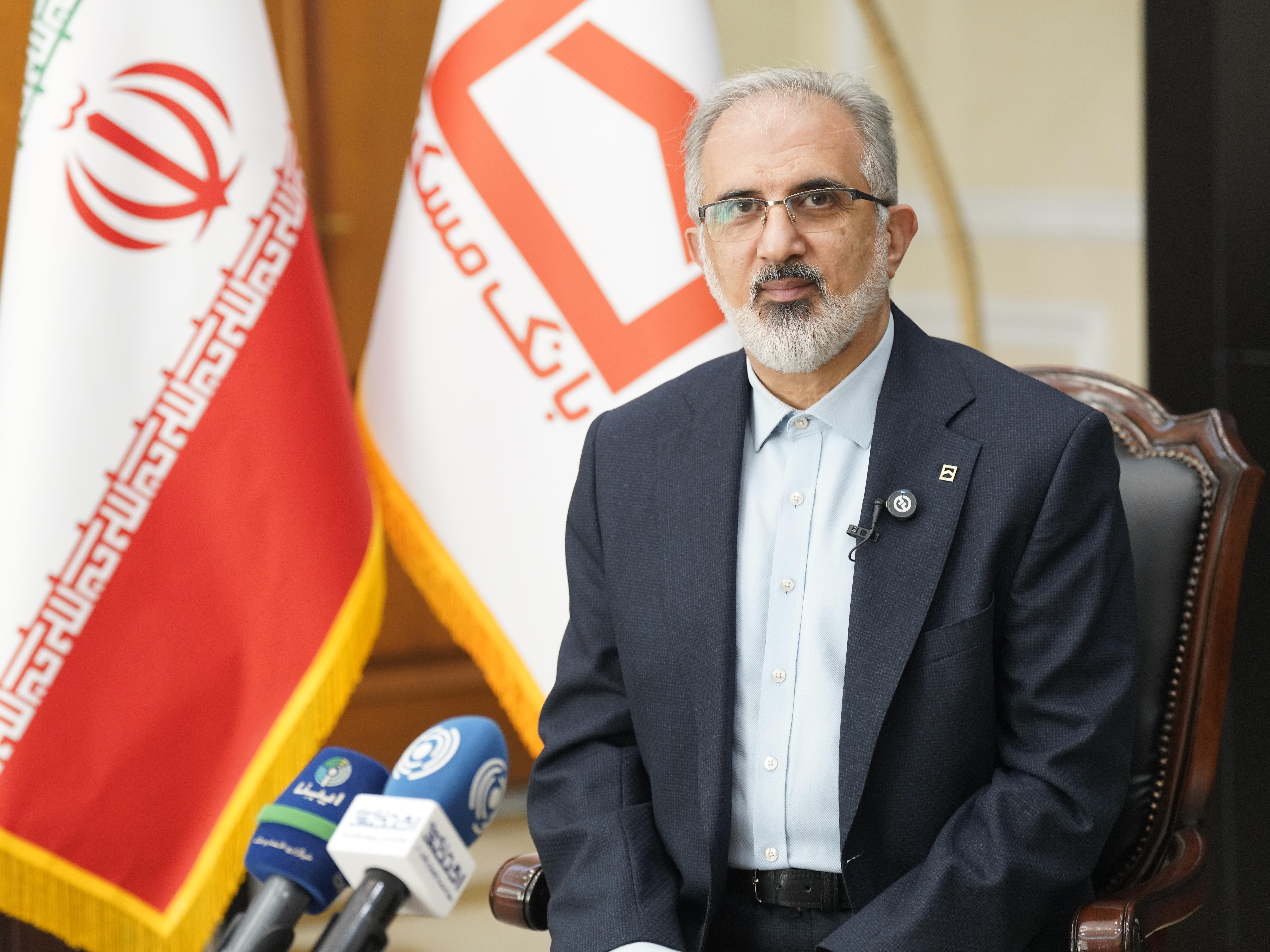 همزمانی تورم و رکود، سیاست‌گذاری اقتصادی را به چالش کشیده است (چندرسانه ای)