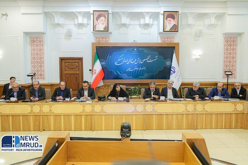 تاکید وزیر راه و شهرسازی بر اولویت تامین زیرساخت و خدمات در پروژه‌های مسکن حمایتی