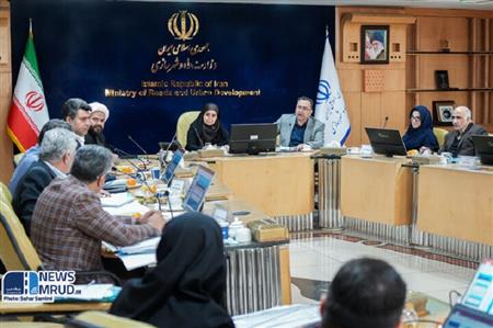 تأکید وزیر راه و شهرسازی بر تبیین اولویت‌های صندوق ملی مسکن