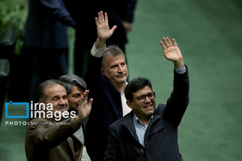 نمایندگان مجلس شورای اسلامی با تخصیص اعتبار برای تهاتر اراضی متعلق به وزارت راه و شهرسازی، بنیاد مسکن و نیروهای مسلح موافقت کردند.