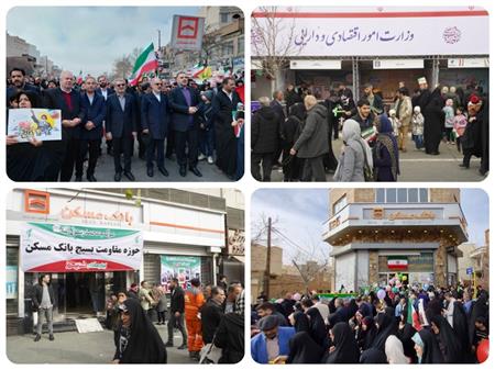 قاب های ماندگار ۴۷ امین فجر انقلاب اسلامی/ حضور پرشور مدیران و کارکنان بانک مسکن در راهپیمایی 22 بهمن به روایت تصویر