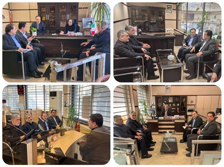 جعفرآقاملایی: ارائه خدمات به مشتریان در شرایط کنونی جامعه از اولویت های مدیران ارشد بانک است.