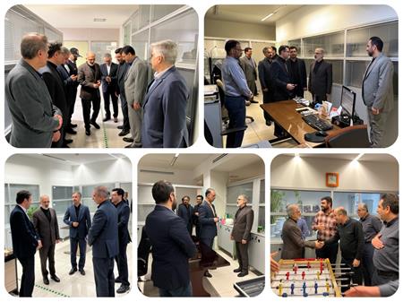 بازدید مدیرعامل بانک مسکن از ساختمان ارمغان و دیدار با همکاران (گزارش تصویری)